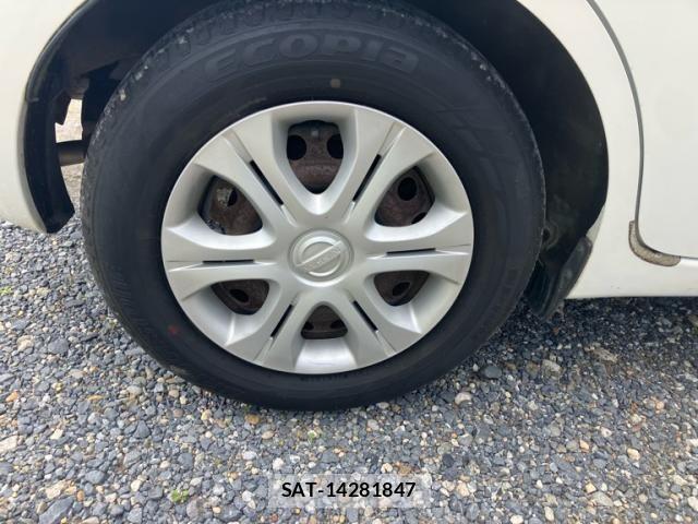 Nissan NOTE 2013-05 7222961-3