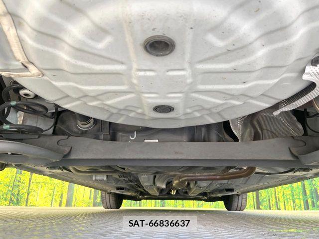 Nissan NOTE 2017-11 7223013-18