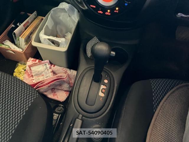 Nissan NOTE 2015-10 7222995-16