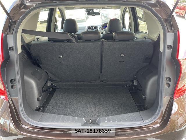 Nissan NOTE 2014-12 7222984-15