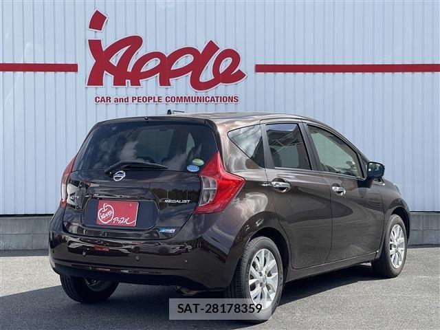 Nissan NOTE 2014-12 7222984-2