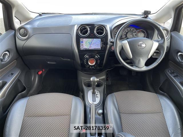 Nissan NOTE 2014-12 7222984-4