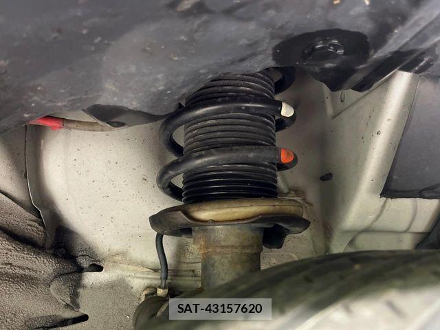 Nissan NOTE 2017-02 7223002-19
