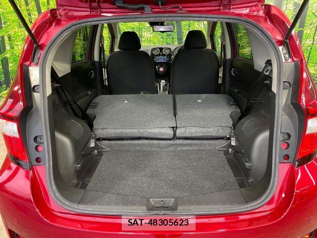 Nissan NOTE 2017-09 7223008-9