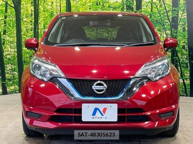 Nissan NOTE 2017-09 7223008-13