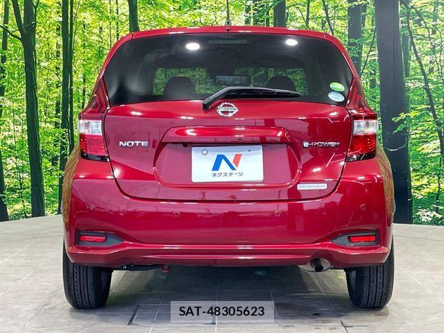 Nissan NOTE 2017-09 7223008-14