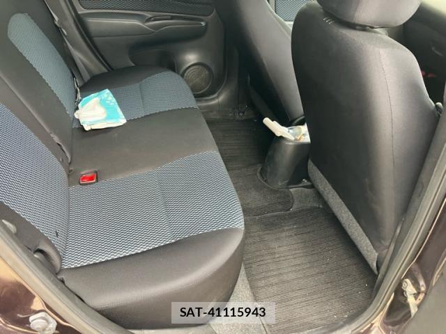 Nissan NOTE 2013-08 7222967-12
