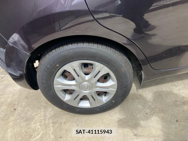 Nissan NOTE 2013-08 7222967-7