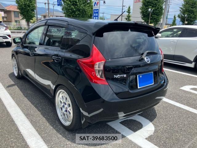 Nissan NOTE 2015-03 7222986-3