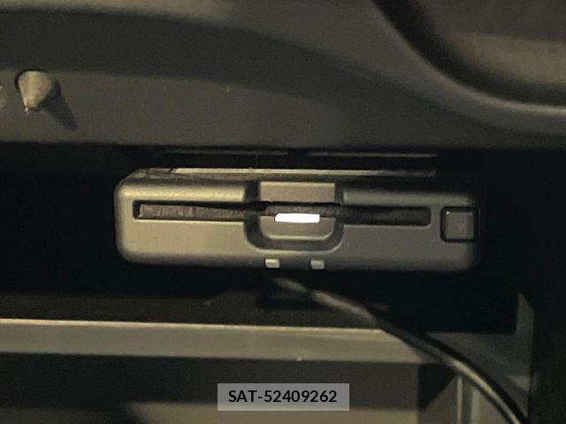 Nissan NOTE 2019-09 7223037-6