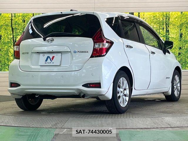 Nissan NOTE 2018-08 7223019-16