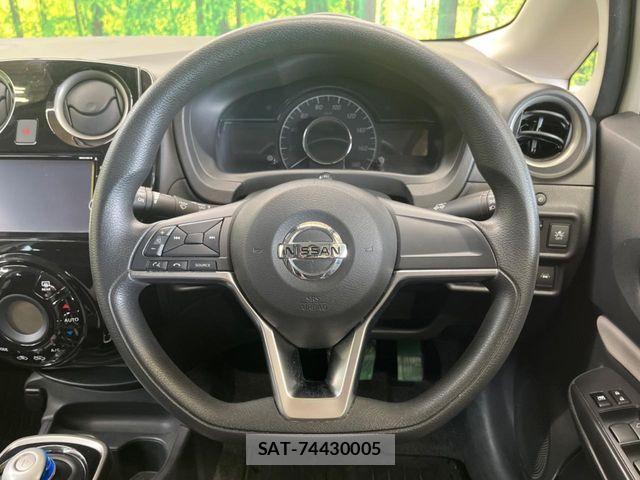 Nissan NOTE 2018-08 7223019-4