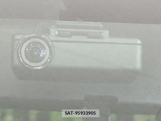 Nissan NOTE 2019-06 7223035-5