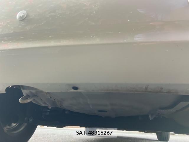 Nissan NOTE 2015-06 7222990-12