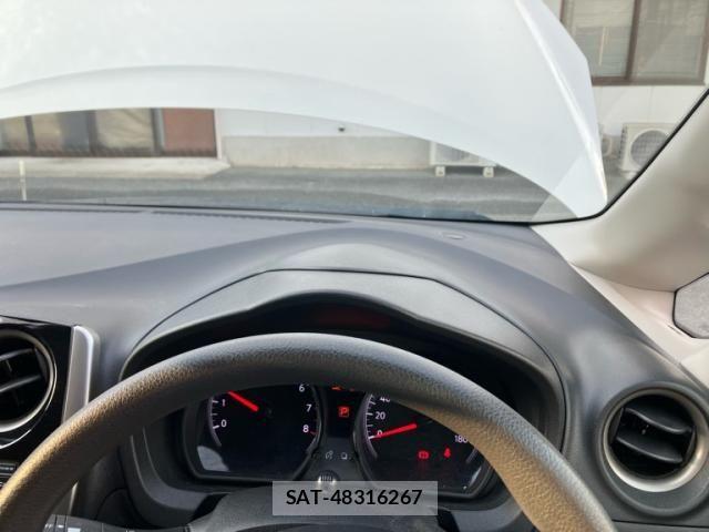 Nissan NOTE 2015-06 7222990-25