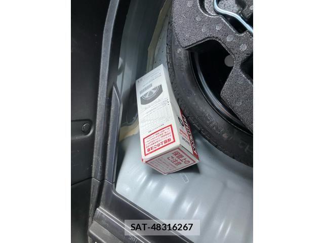 Nissan NOTE 2015-06 7222990-28