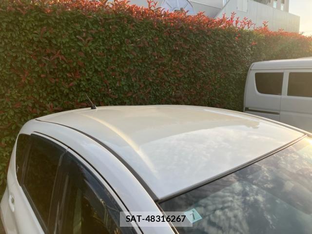 Nissan NOTE 2015-06 7222990-4