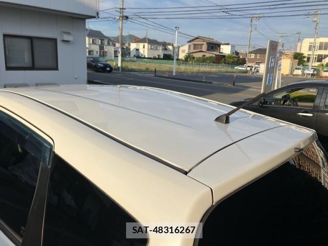 Nissan NOTE 2015-06 7222990-6
