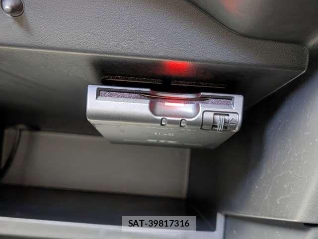 Nissan NOTE 2019-03 7223034-13