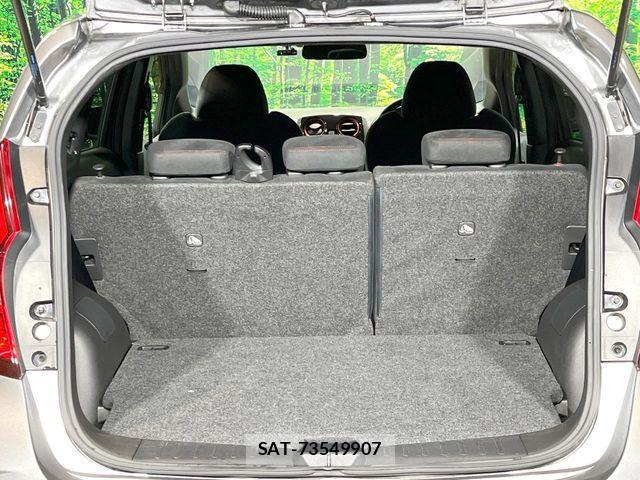 Nissan NOTE 2017-11 7223012-9