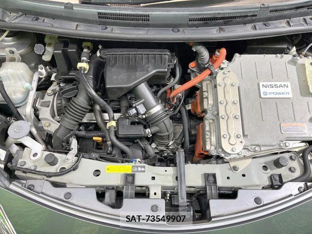 Nissan NOTE 2017-11 7223012-17