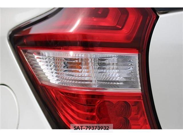 Nissan NOTE 2018-02 7223020-21