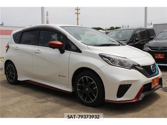 Nissan NOTE 2018-02 7223020-6