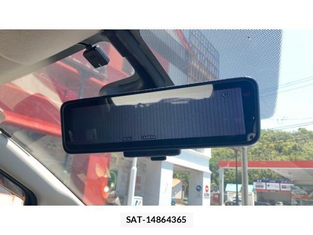 Nissan NOTE 2017-02 7216644-19