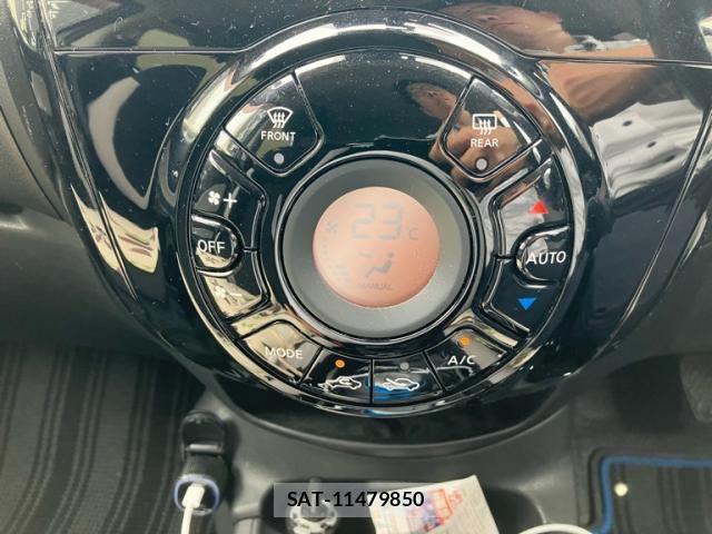 Nissan NOTE 2019-11 7217889-16