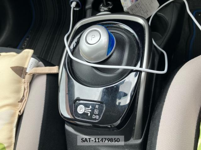 Nissan NOTE 2019-11 7217889-17