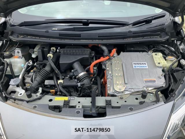 Nissan NOTE 2019-11 7217889-24