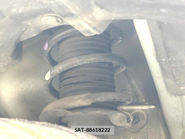 Nissan NOTE 2012-10 7222953-19