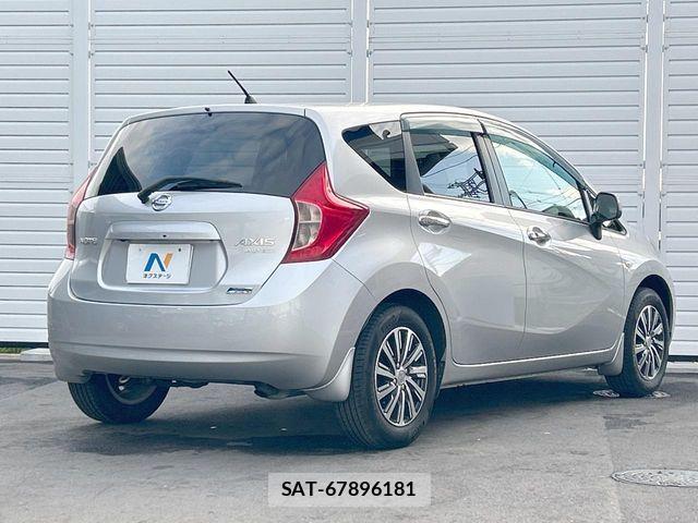 Nissan NOTE 2013-10 7222973-15