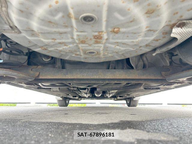 Nissan NOTE 2013-10 7222973-17