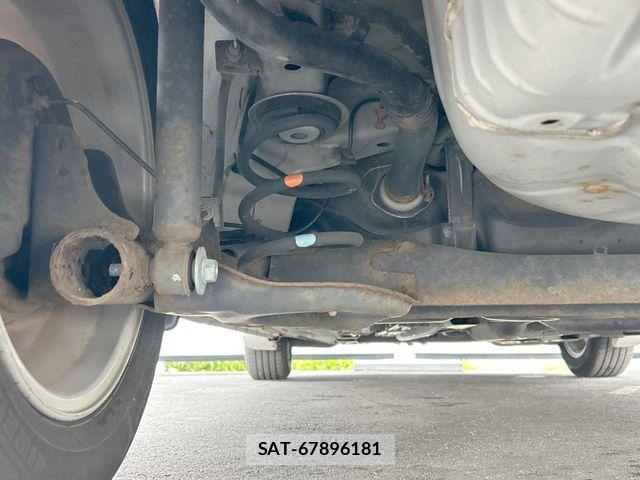 Nissan NOTE 2013-10 7222973-18