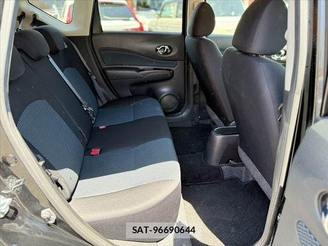 Nissan NOTE 2014-02 7222978-19
