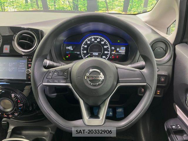 Nissan NOTE 2017-09 7223009-11