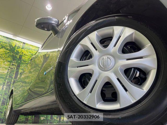 Nissan NOTE 2017-09 7223009-13