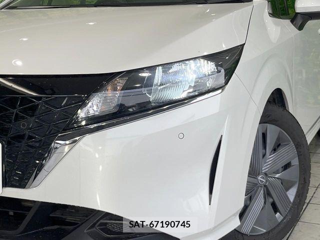 Nissan NOTE 2021-07 7223093-11