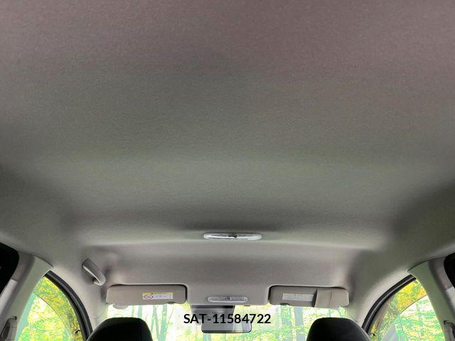 Nissan NOTE 2019-09 7223038-10