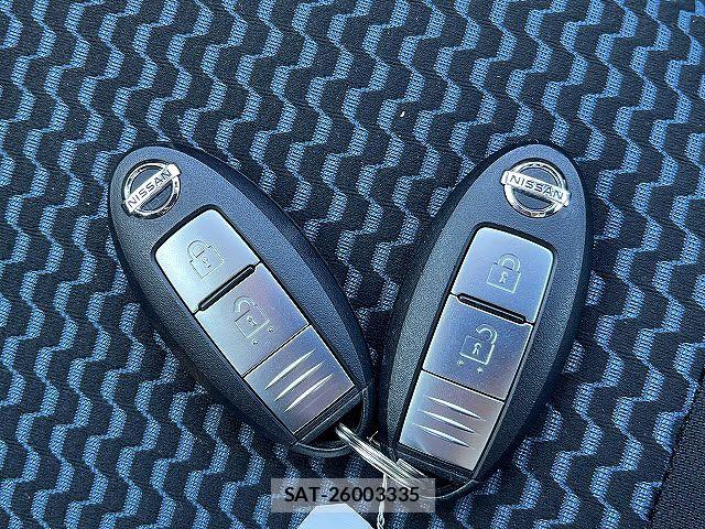 Nissan NOTE 2015-05 7222989-25