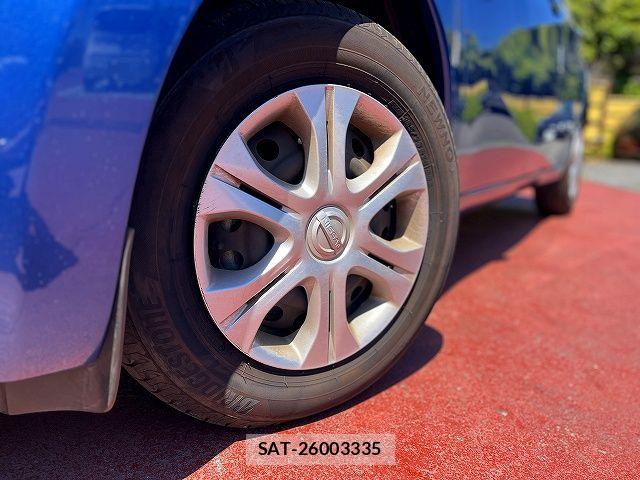 Nissan NOTE 2015-05 7222989-26
