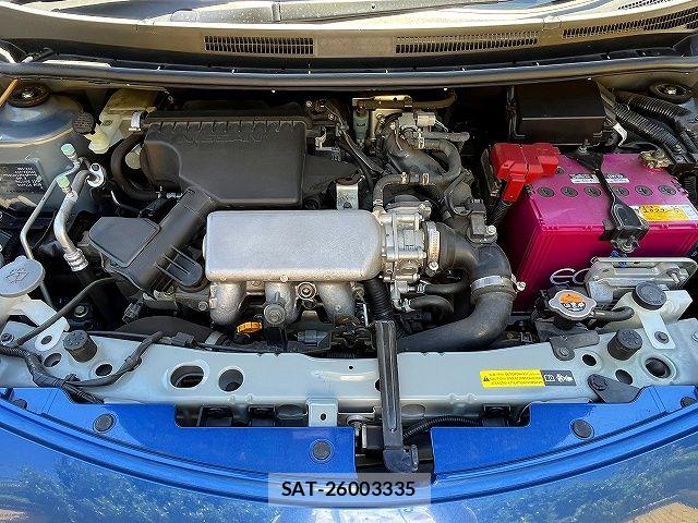 Nissan NOTE 2015-05 7222989-27