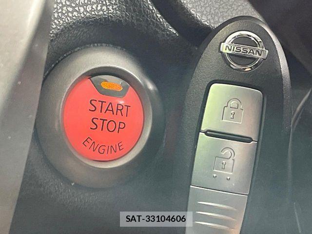 Nissan NOTE 2013-12 7215462-5