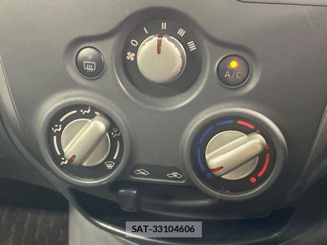 Nissan NOTE 2013-12 7215462-7
