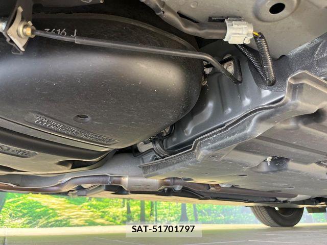 Nissan NOTE 2023-08 7223110-18