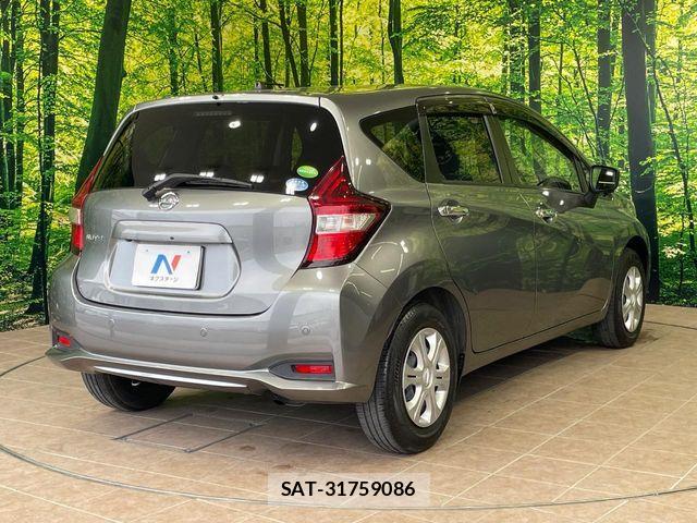 Nissan NOTE 2019-06 7216592-17