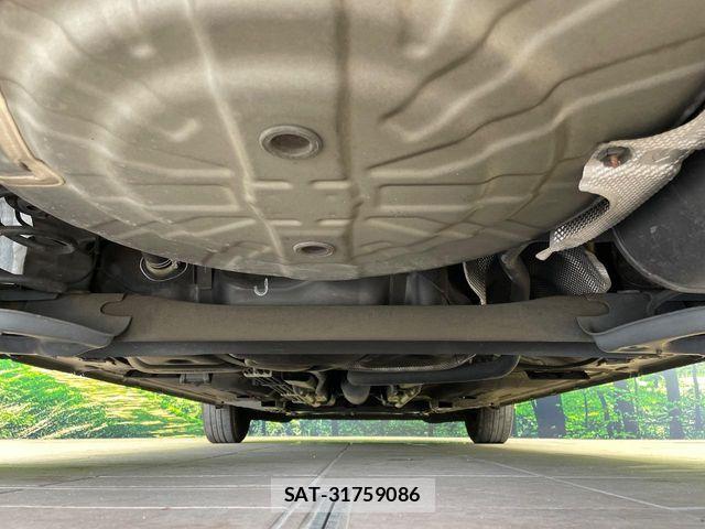 Nissan NOTE 2019-06 7216592-19