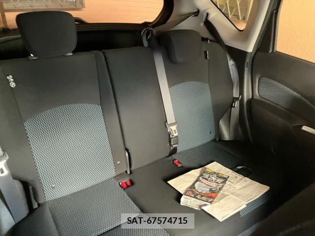 Nissan NOTE 2013-11 7222974-12