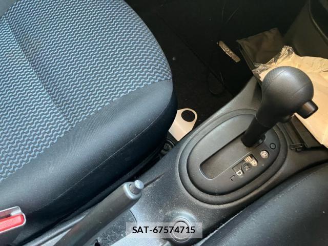 Nissan NOTE 2013-11 7222974-16